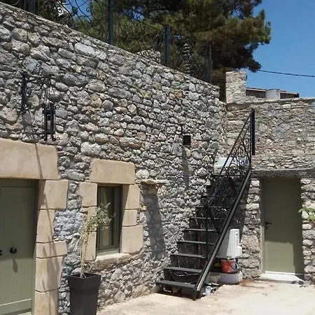 Apartment Ilakati House, Megalo Horio Village, Tilos Island