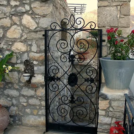 Ilakati House, Megalo Horio Village, Tilos Island Megálon Choríon