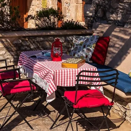 Apartament Ilakati House, Megalo Horio Village, Tilos Island *