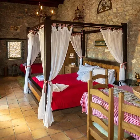 Ilakati House, Megalo Horio Village, Tilos Island * Megálon Choríon