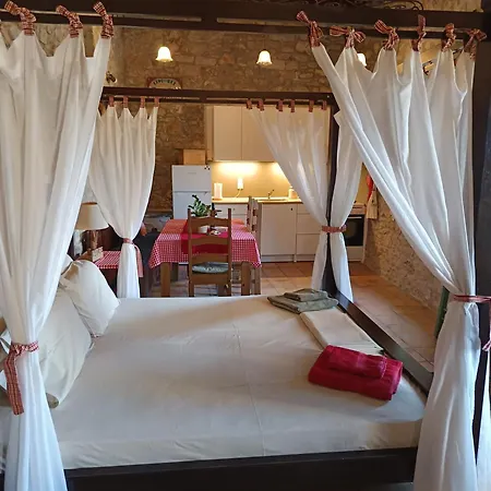 Ilakati House, Megalo Horio Village, Tilos Island Megálon Choríon