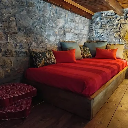 شقة Ilakati House, Megalo Horio Village, Tilos Island