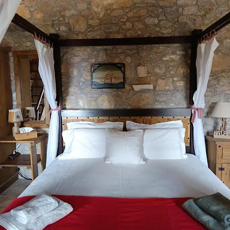 Ilakati House, Megalo Horio Village, Tilos Island Μεγάλο Χωριό