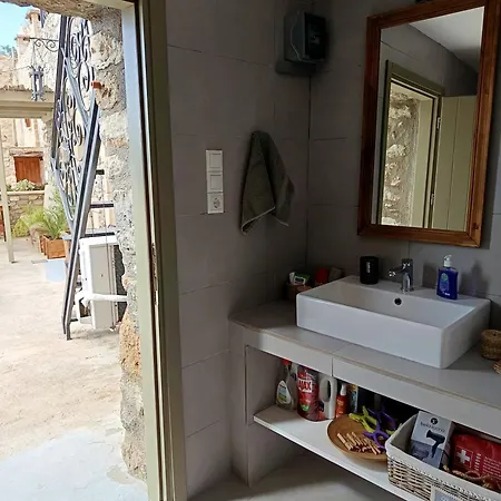 شقة Ilakati House, Megalo Horio Village, Tilos Island