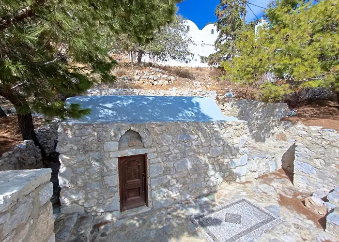 아파트 Ilakati House, Megalo Horio Village, Tilos Island