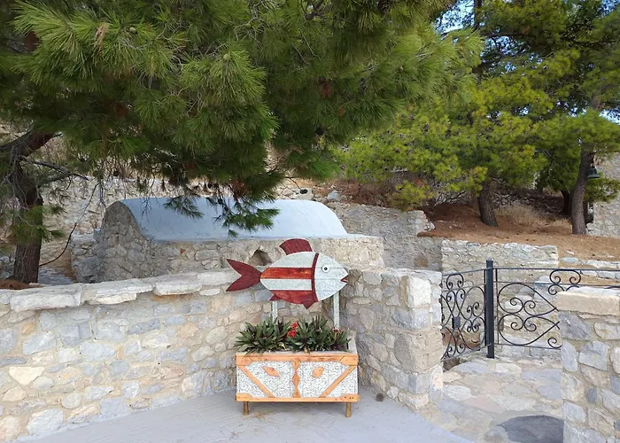 아파트 Ilakati House, Megalo Horio Village, Tilos Island